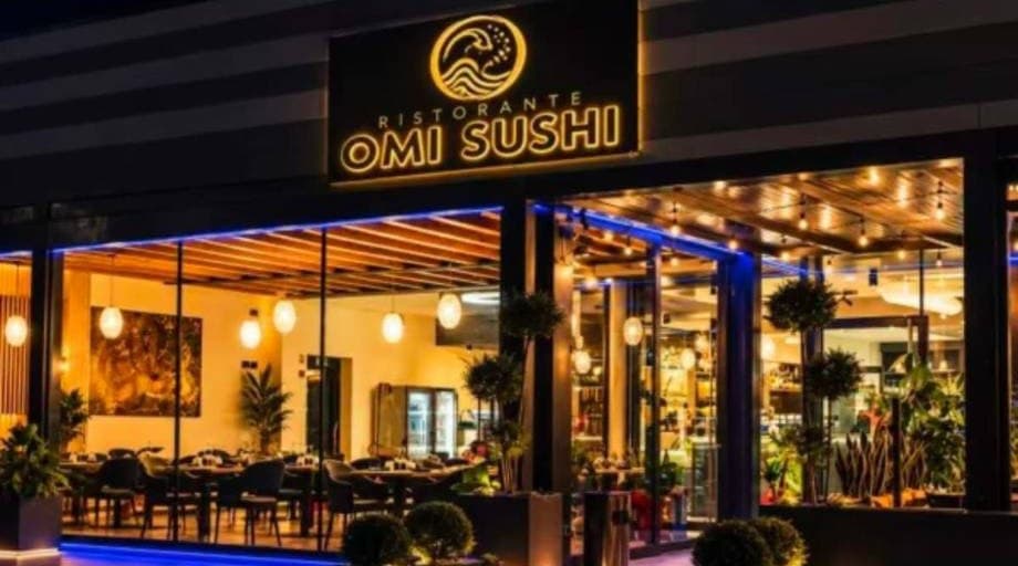 L'esterno del ristorante OMI Sushi